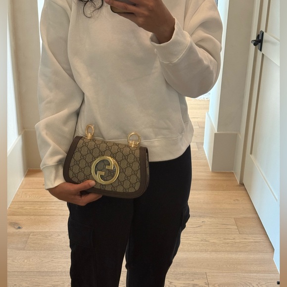 Gucci Tan and Gold Shoulder Bag - Picture 10 of 10